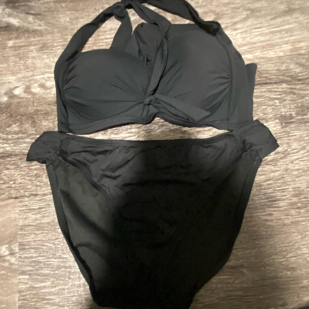 Black Bikini Set
